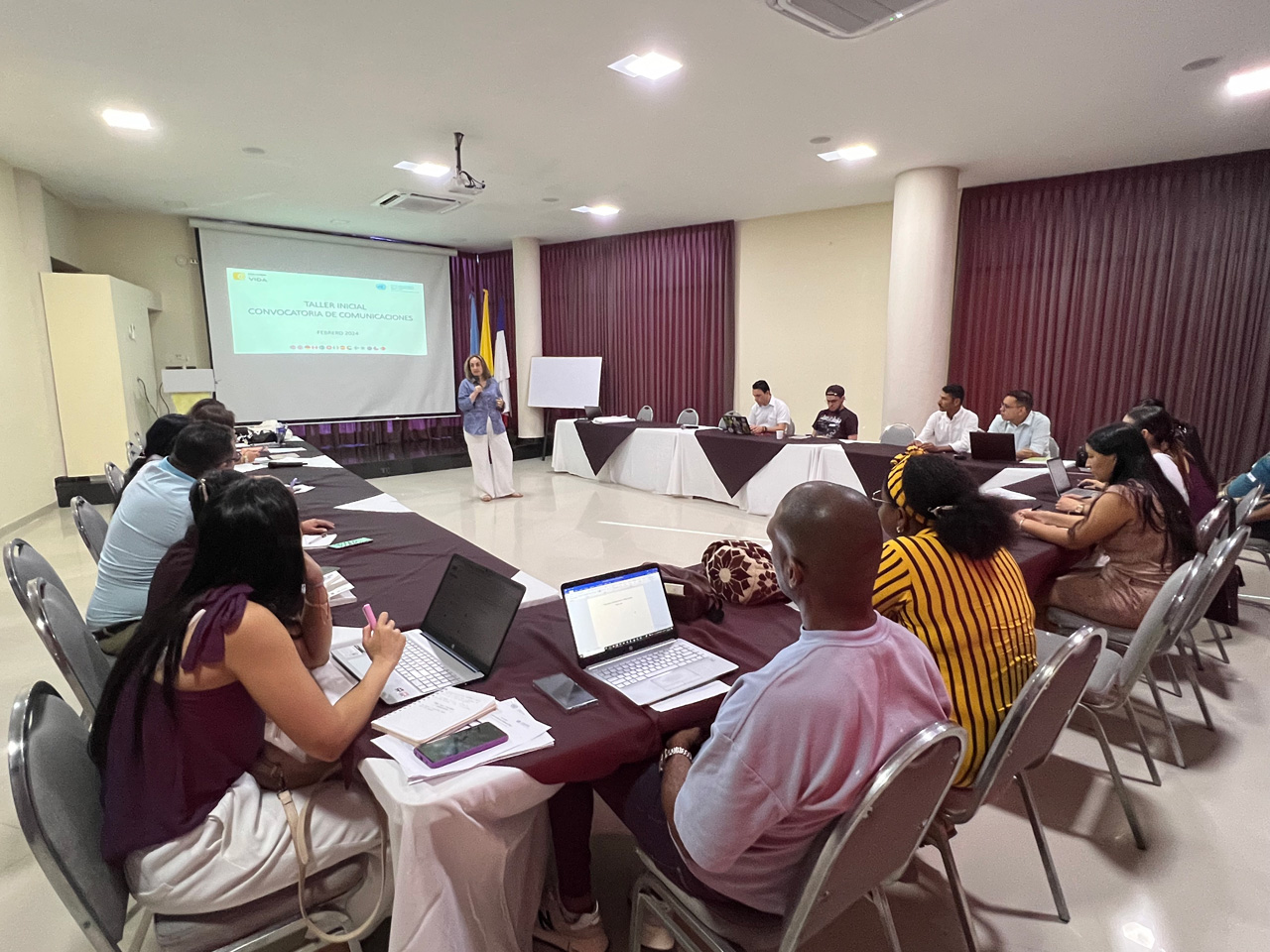 img-taller-convocatoria-4 img-taller-convocatoria-4